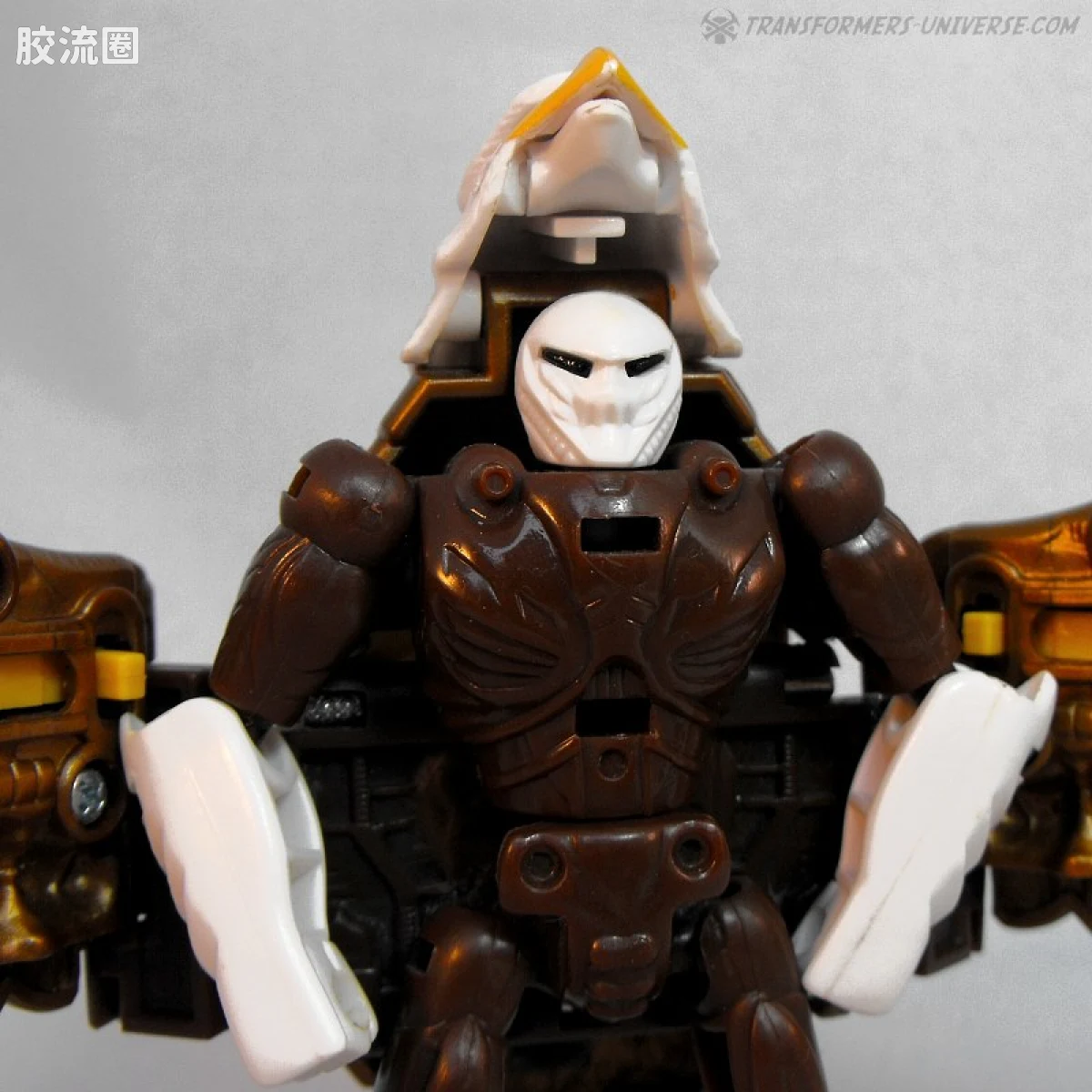 变形金刚 美版野兽之战 96-97 终极小队 万兽王 Magnaboss - 图片