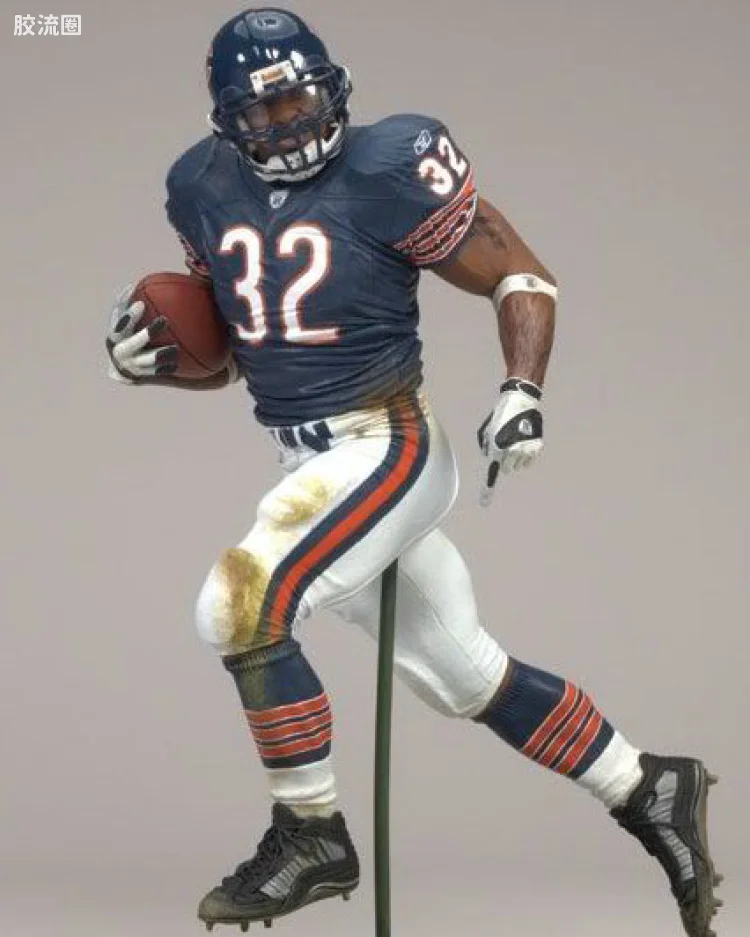 CEDRIC BENSON