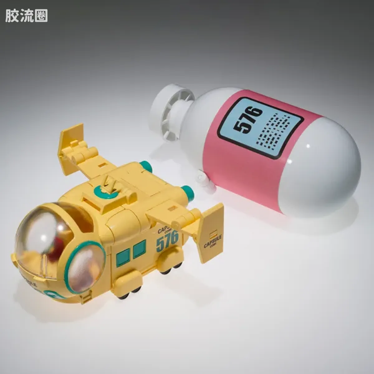 万能胶囊No.576 布尔玛的飞机