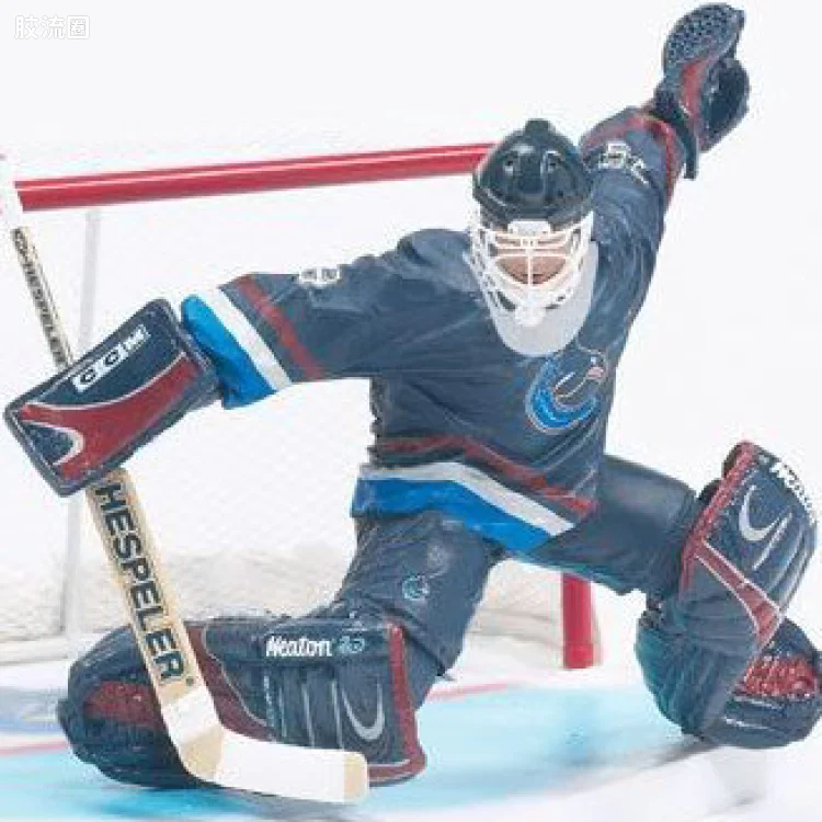 麦克法兰NHL冰球系列玩具 第5代 DAN CLOUTIER