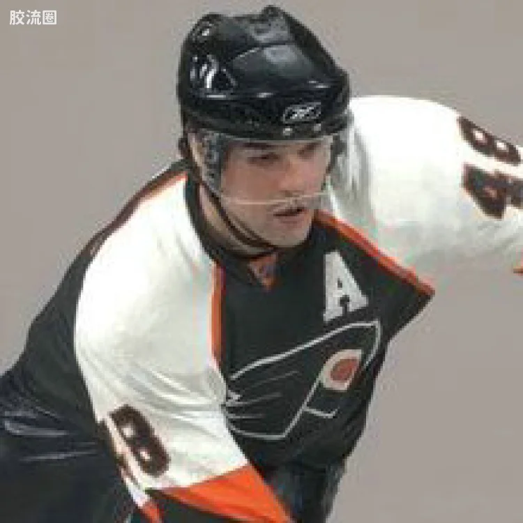 麦克法兰NHL冰球系列玩具 第20代 DANIEL BRIERE