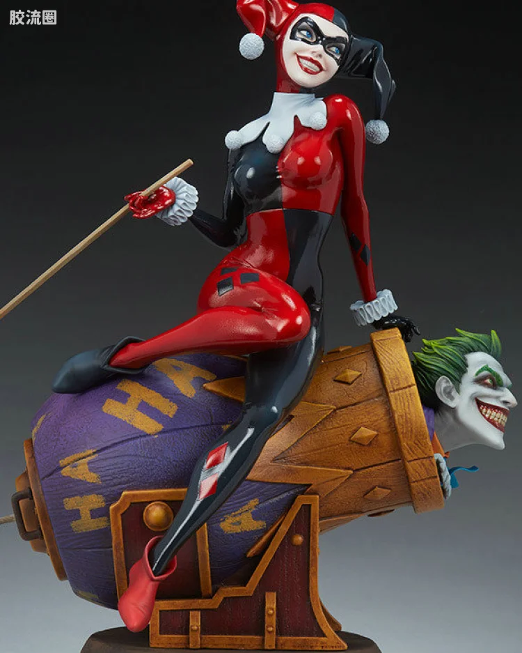 DC Comics 哈莉·奎茵与小丑