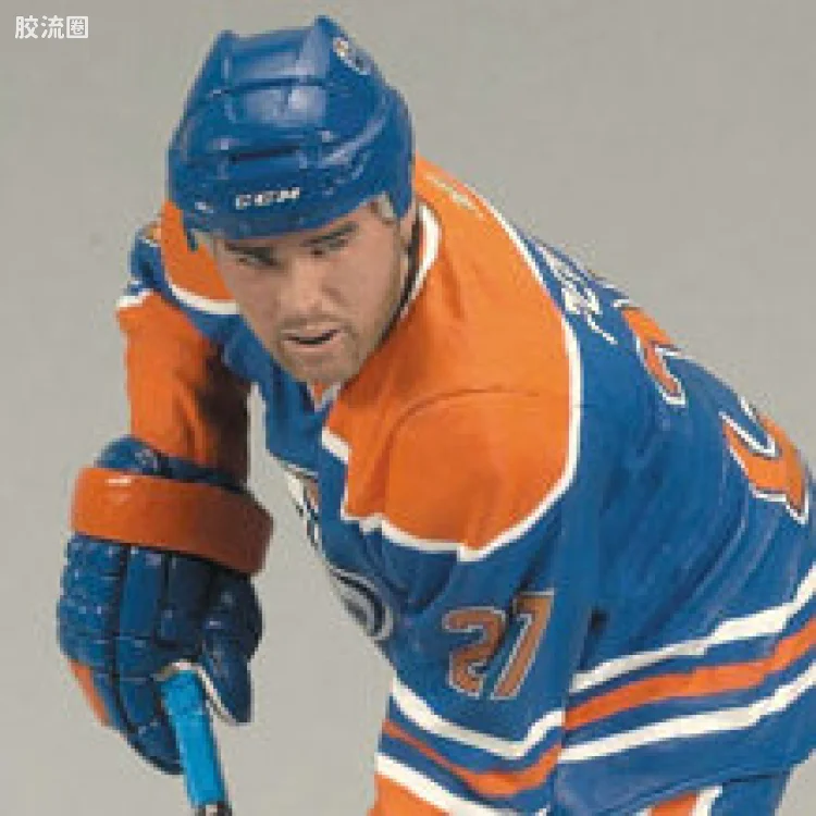 麦克法兰NHL冰球系列玩具 第25代 DUSTIN PENNER