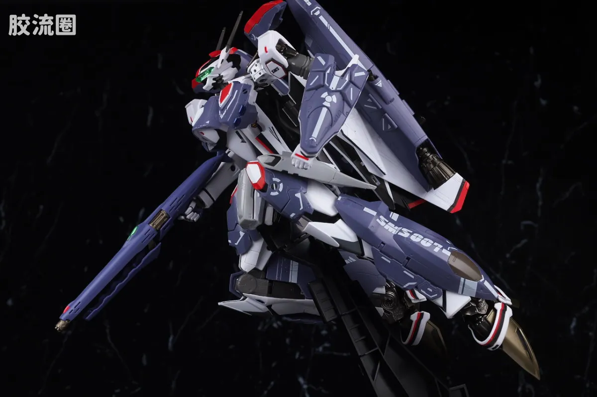 DX超合金系列 限定及特别版 VF-25F 龙卷弥赛亚女武神(早乙女阿尔特机) REVIVAL Ver. - 图片