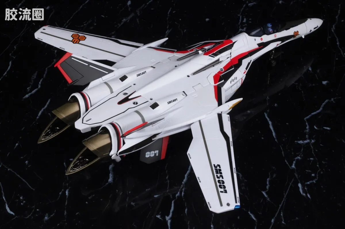 DX超合金系列 限定及特别版 VF-25F 龙卷弥赛亚女武神(早乙女阿尔特机) REVIVAL Ver. - 图片