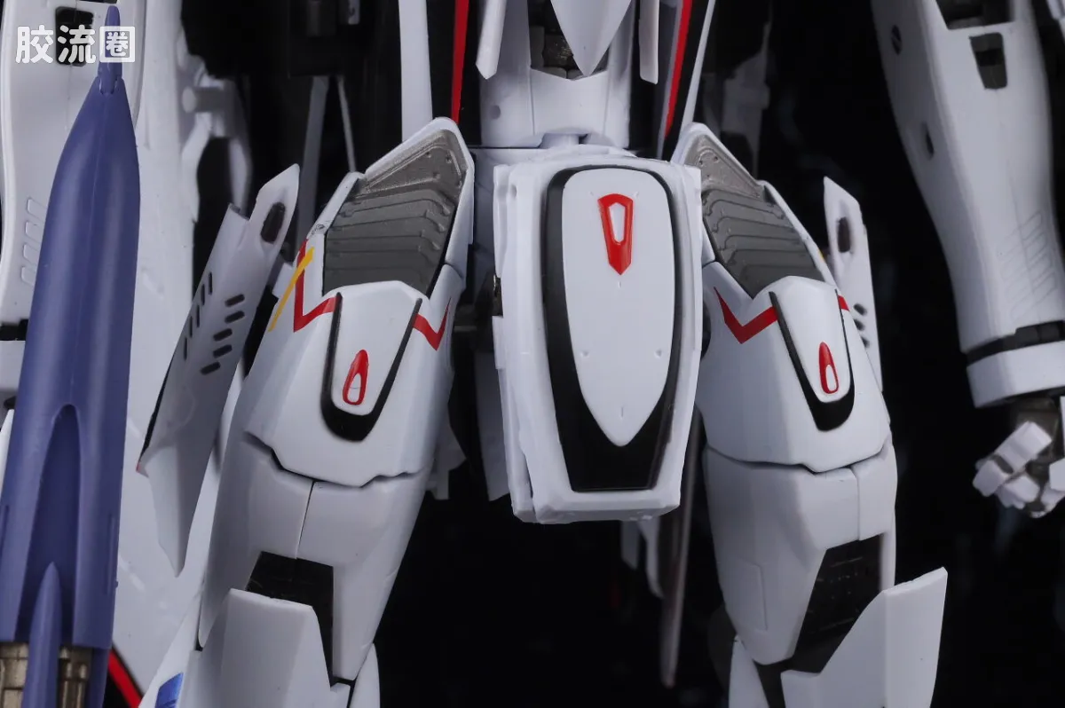 DX超合金系列 限定及特别版 VF-25F 龙卷弥赛亚女武神(早乙女阿尔特机) REVIVAL Ver. - 图片