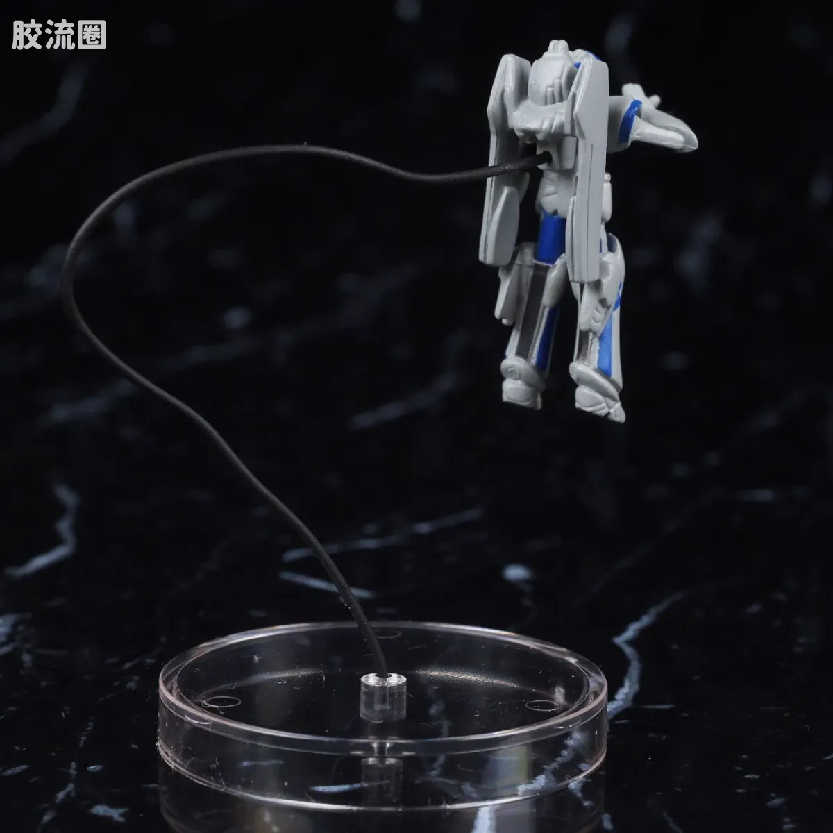 DX超合金系列 限定及特别版 VF-25F 龙卷弥赛亚女武神(早乙女阿尔特机) REVIVAL Ver. - 图片