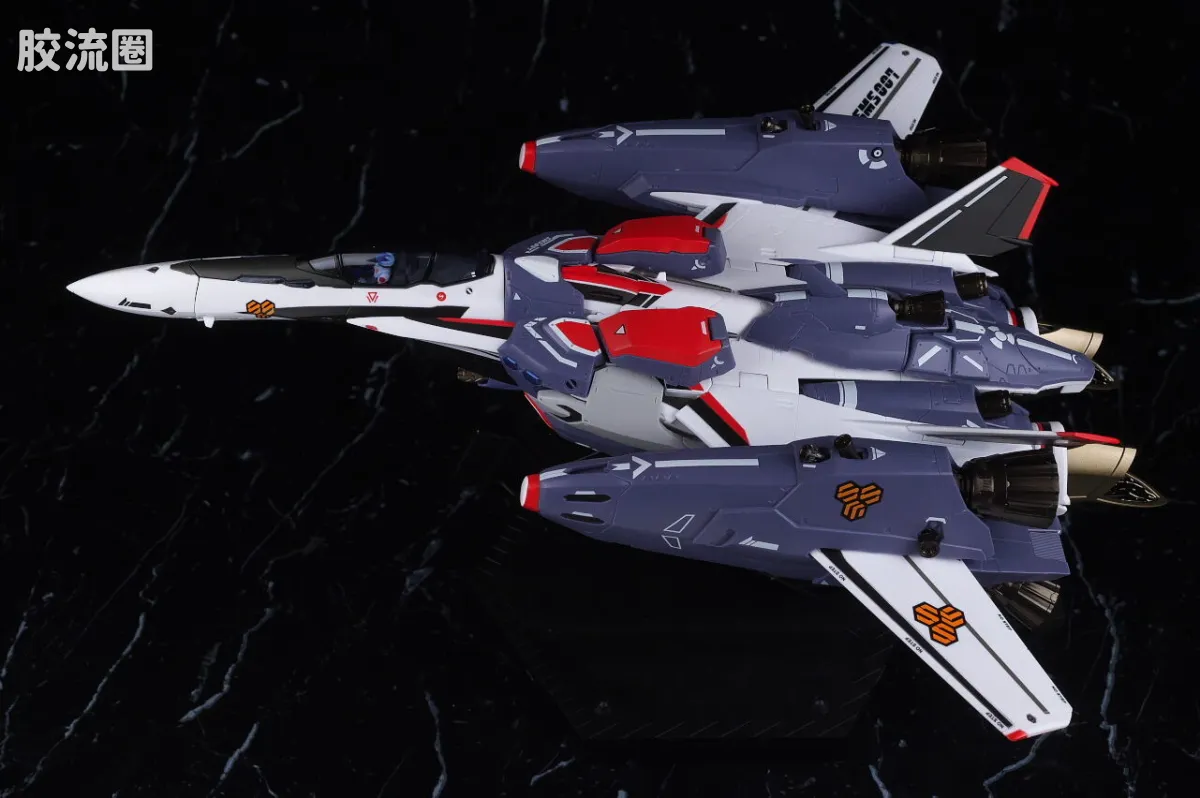DX超合金系列 限定及特别版 VF-25F 龙卷弥赛亚女武神(早乙女阿尔特机) REVIVAL Ver. - 图片