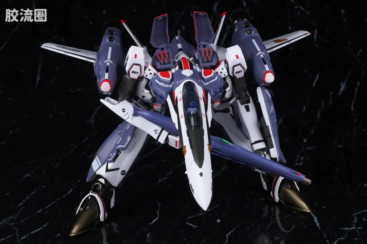 DX超合金系列 限定及特别版 VF-25F 龙卷弥赛亚女武神(早乙女阿尔特机) REVIVAL Ver. - 图片