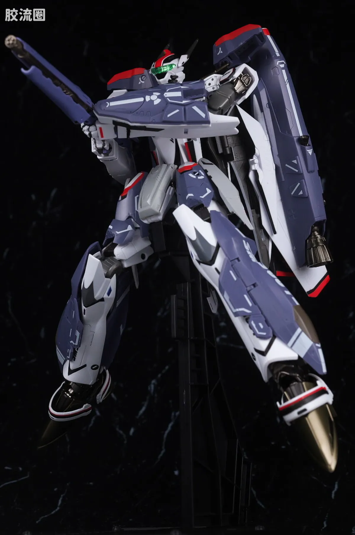 DX超合金系列 限定及特别版 VF-25F 龙卷弥赛亚女武神(早乙女阿尔特机) REVIVAL Ver. - 图片