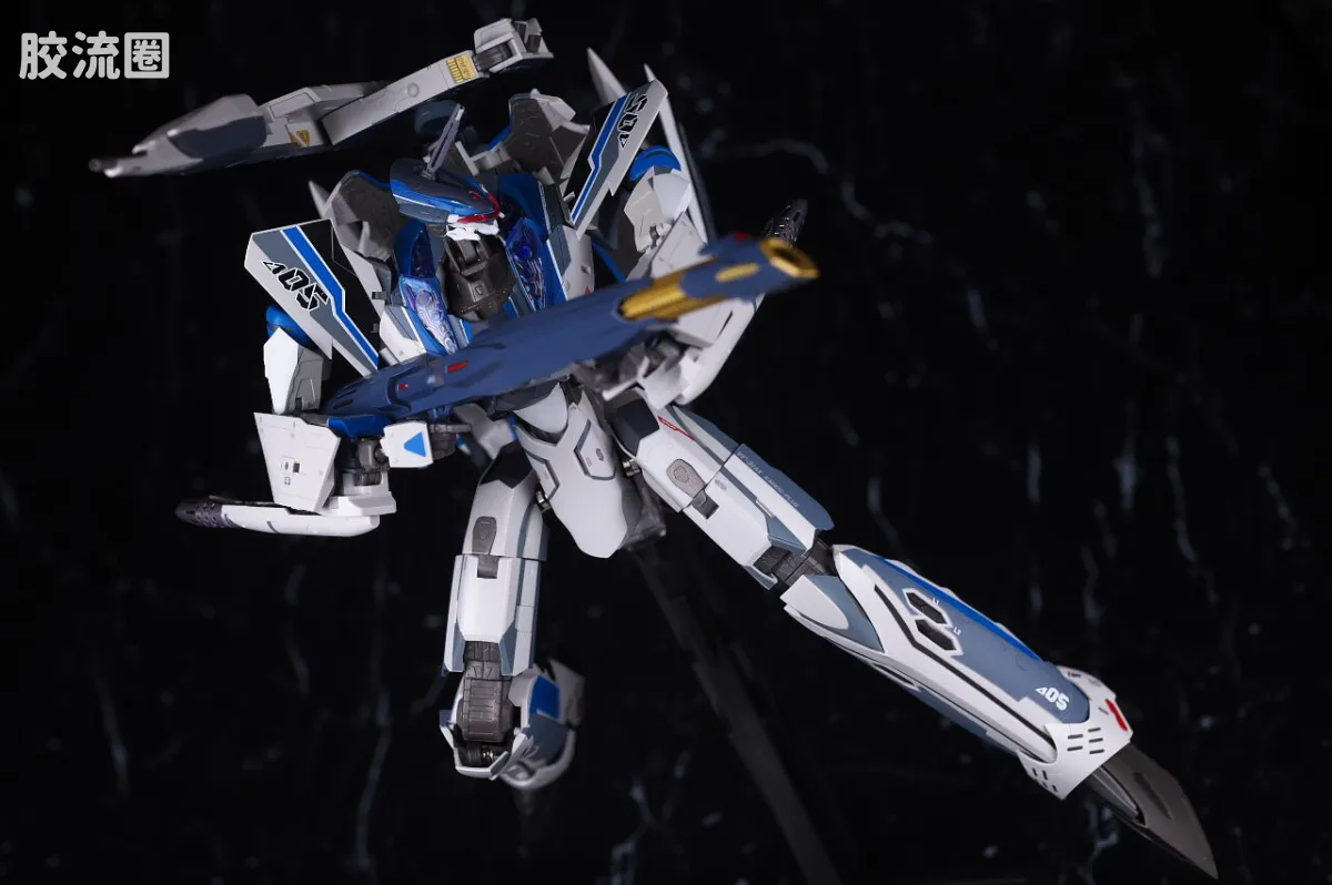 DX超合金系列 普通版 VF-31AX 凯罗斯PLUS(疾风·因梅尔曼机) - 图片