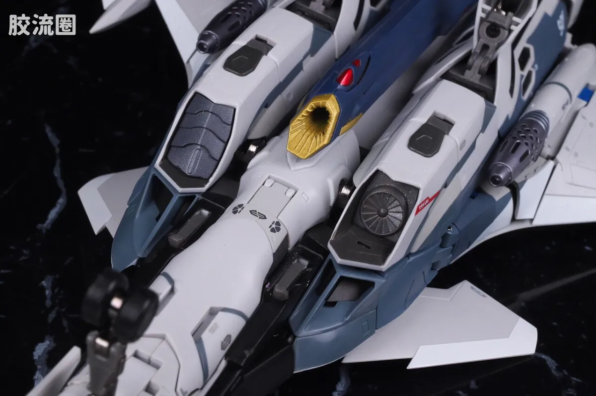 DX超合金系列 普通版 VF-31AX 凯罗斯PLUS(疾风·因梅尔曼机) - 图片