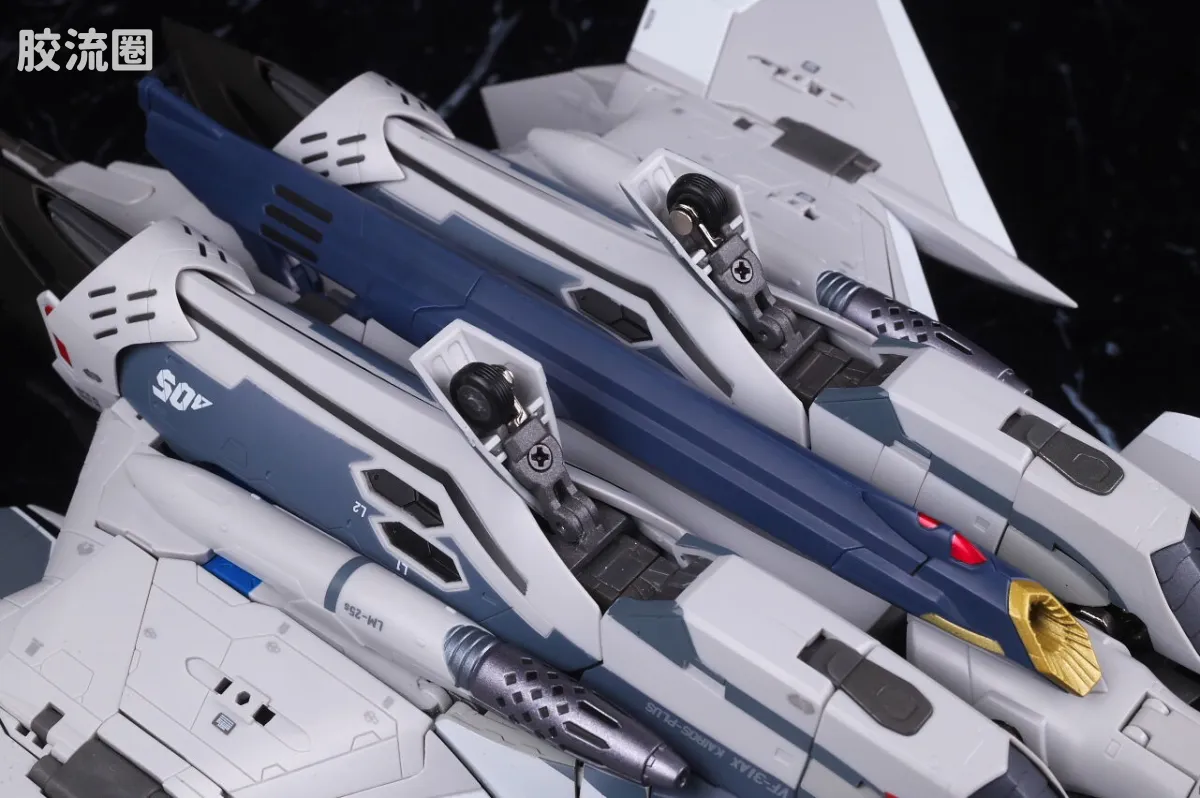 DX超合金系列 普通版 VF-31AX 凯罗斯PLUS(疾风·因梅尔曼机) - 图片