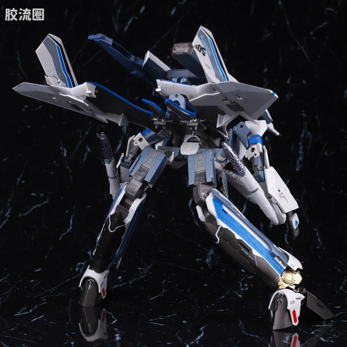 DX超合金系列 普通版 VF-31AX 凯罗斯PLUS(疾风·因梅尔曼机) - 图片