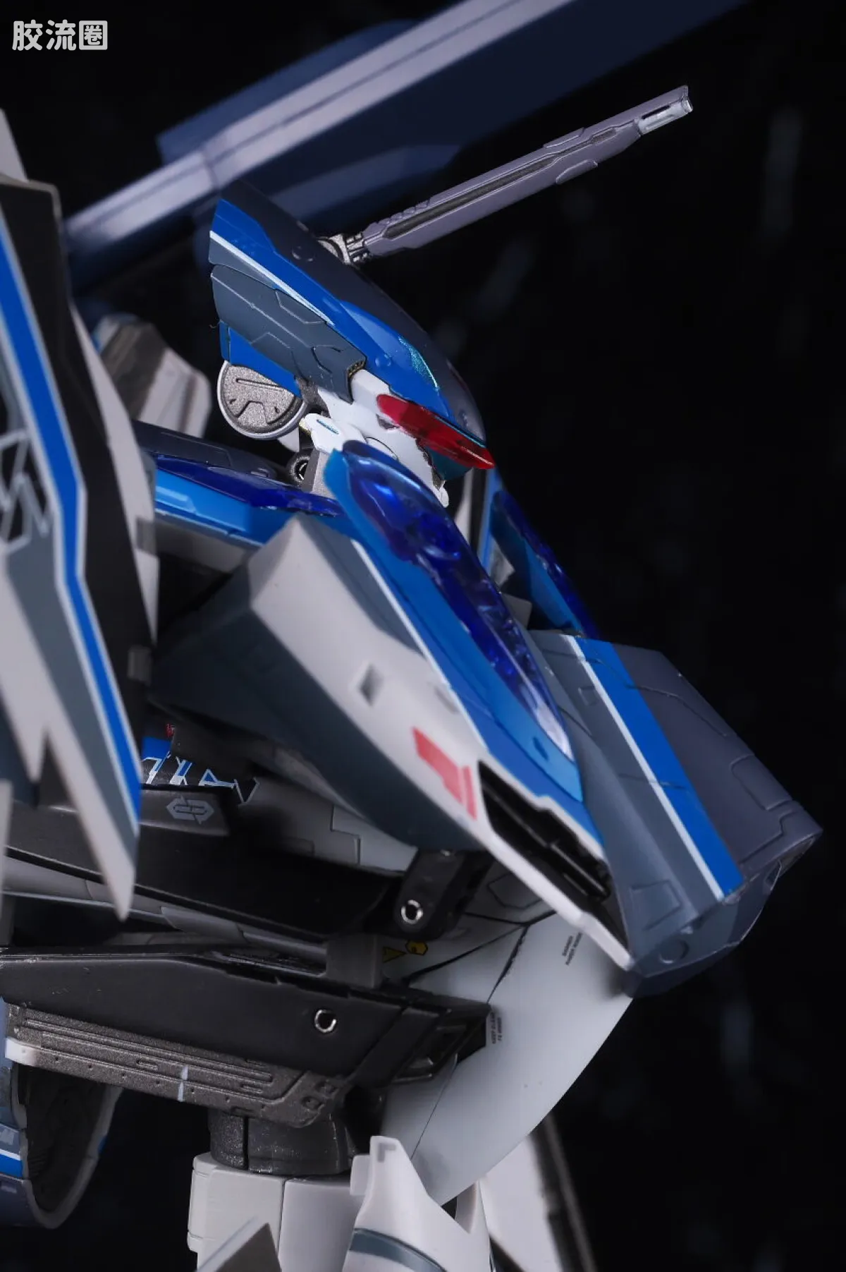 DX超合金系列 普通版 VF-31AX 凯罗斯PLUS(疾风·因梅尔曼机) - 图片