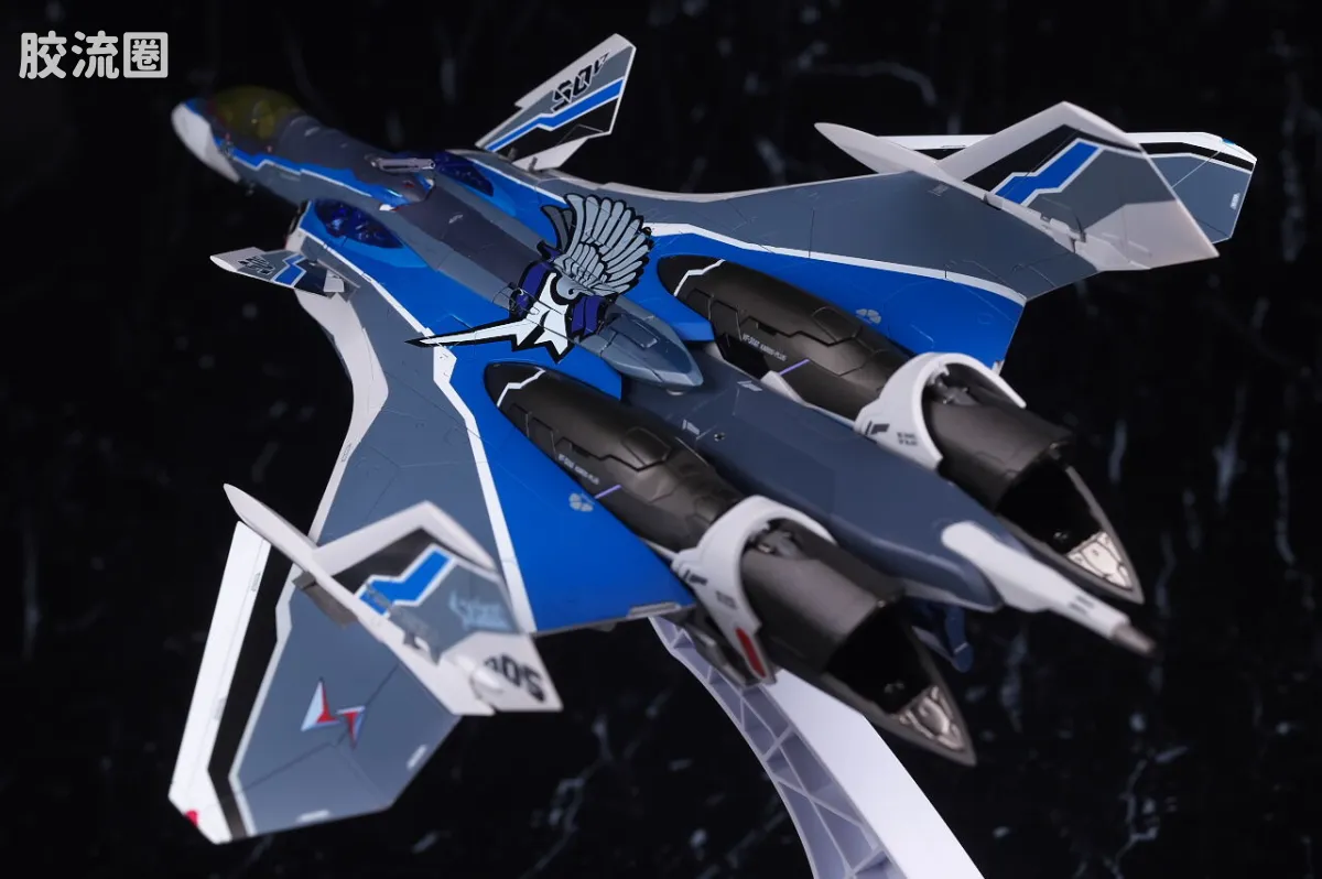 DX超合金系列 普通版 VF-31AX 凯罗斯PLUS(疾风·因梅尔曼机) - 图片