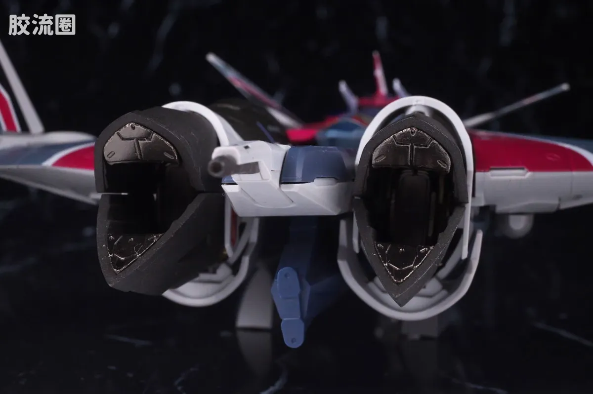DX超合金系列 普通版 VF-31AX 凯罗斯PLUS(米拉吉·法莉娜·吉纳斯机) - 图片