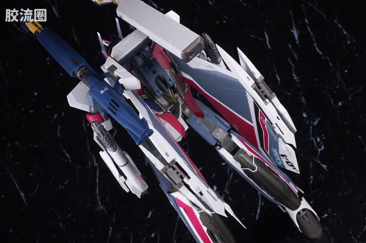 DX超合金系列 普通版 VF-31AX 凯罗斯PLUS(米拉吉·法莉娜·吉纳斯机) - 图片