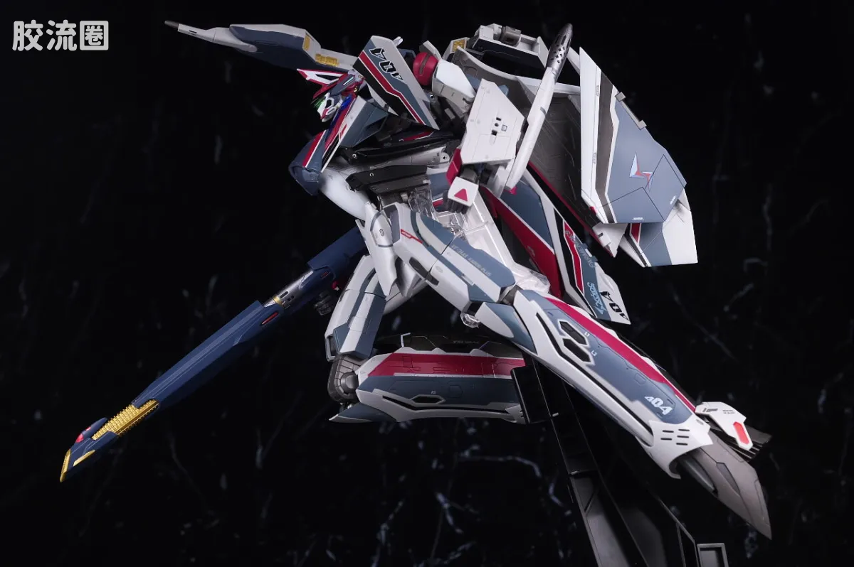 DX超合金系列 普通版 VF-31AX 凯罗斯PLUS(米拉吉·法莉娜·吉纳斯机) - 图片