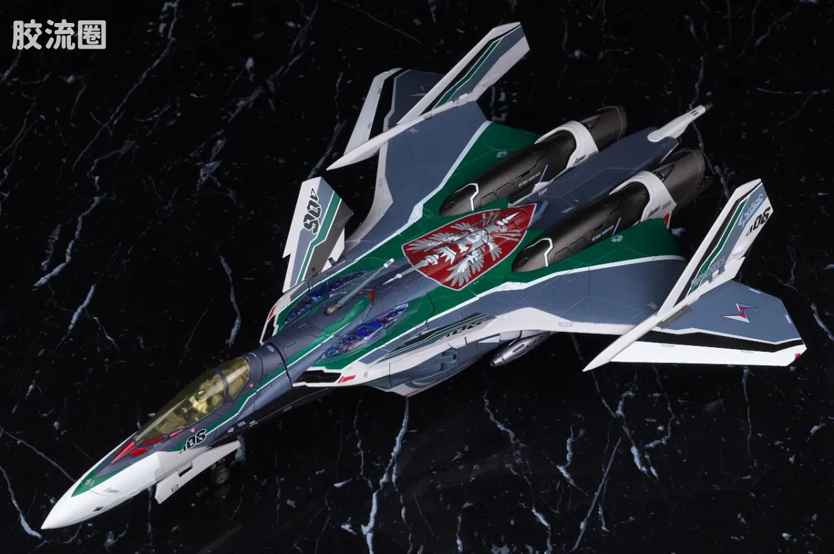 DX超合金系列 限定及特别版 VF-31AX 凯罗斯PLUS(博格•康瓦尔特机) - 图片