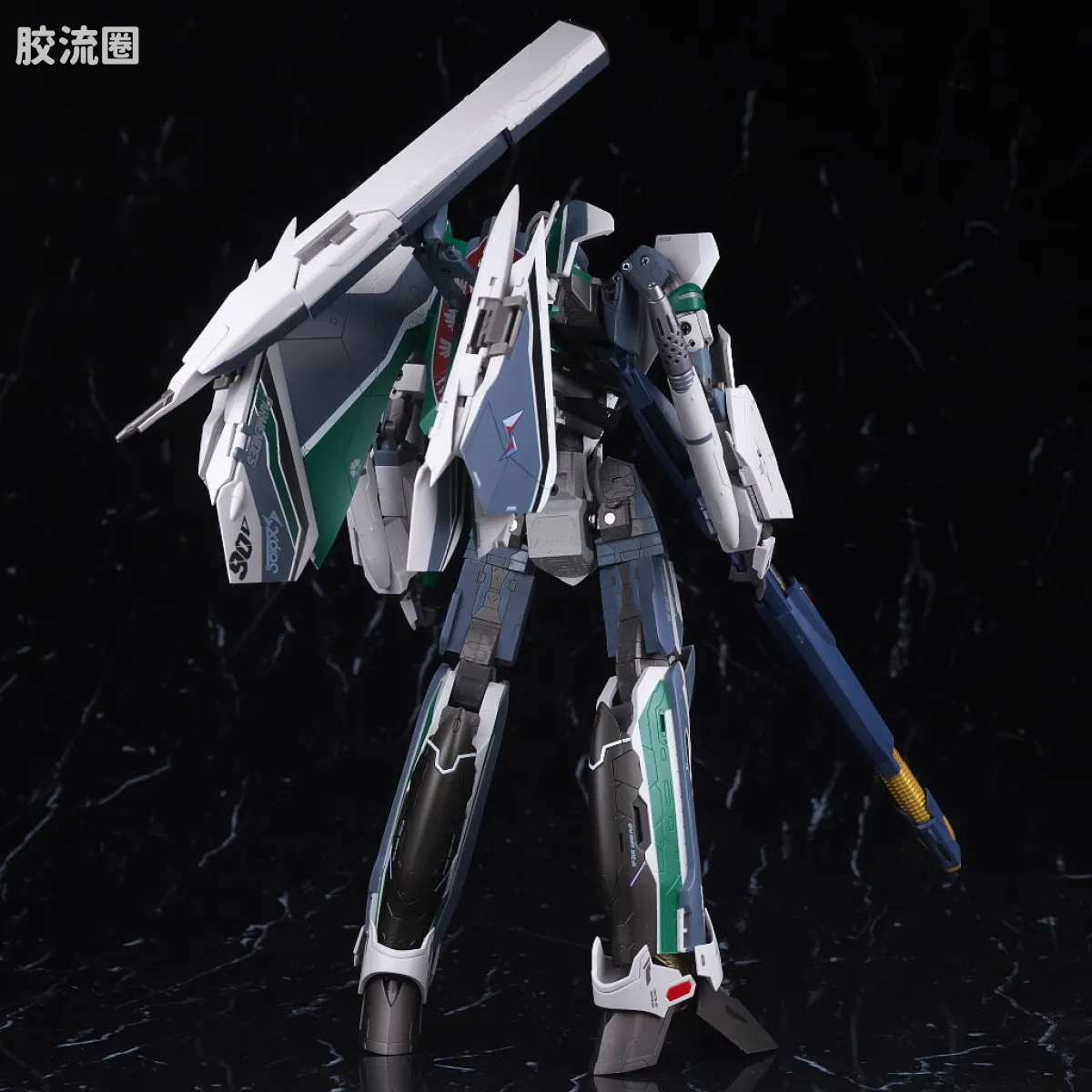 DX超合金系列 限定及特别版 VF-31AX 凯罗斯PLUS(博格•康瓦尔特机) - 图片