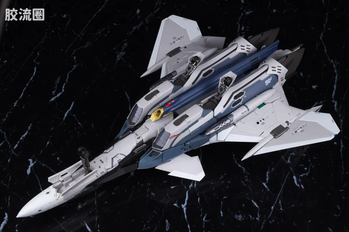 DX超合金系列 限定及特别版 VF-31AX 凯罗斯PLUS(博格•康瓦尔特机) - 图片