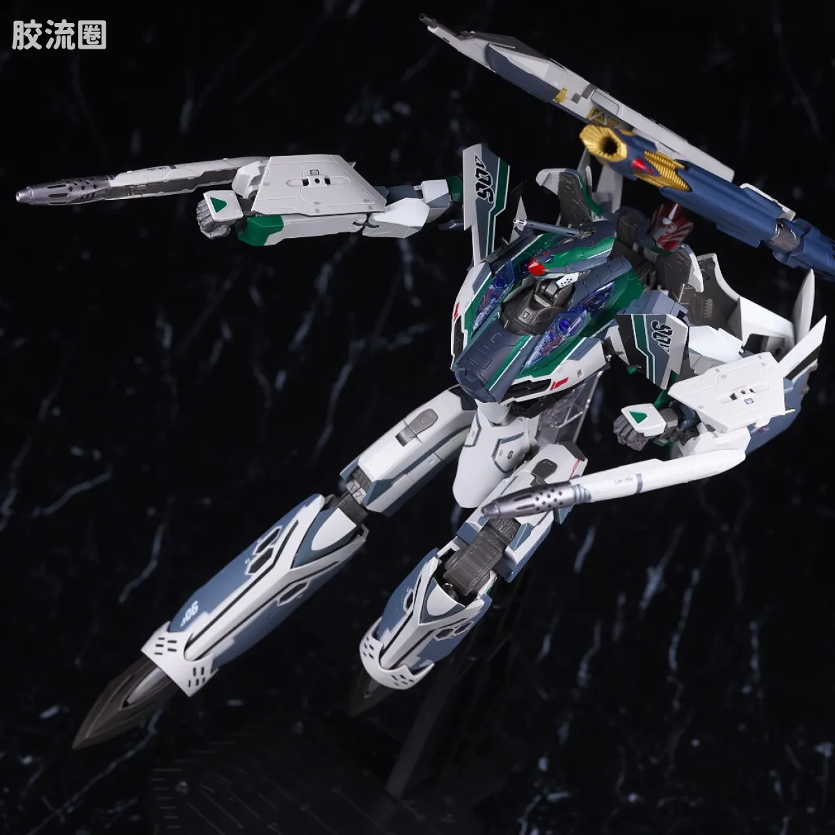 DX超合金系列 限定及特别版 VF-31AX 凯罗斯PLUS(博格•康瓦尔特机) - 图片