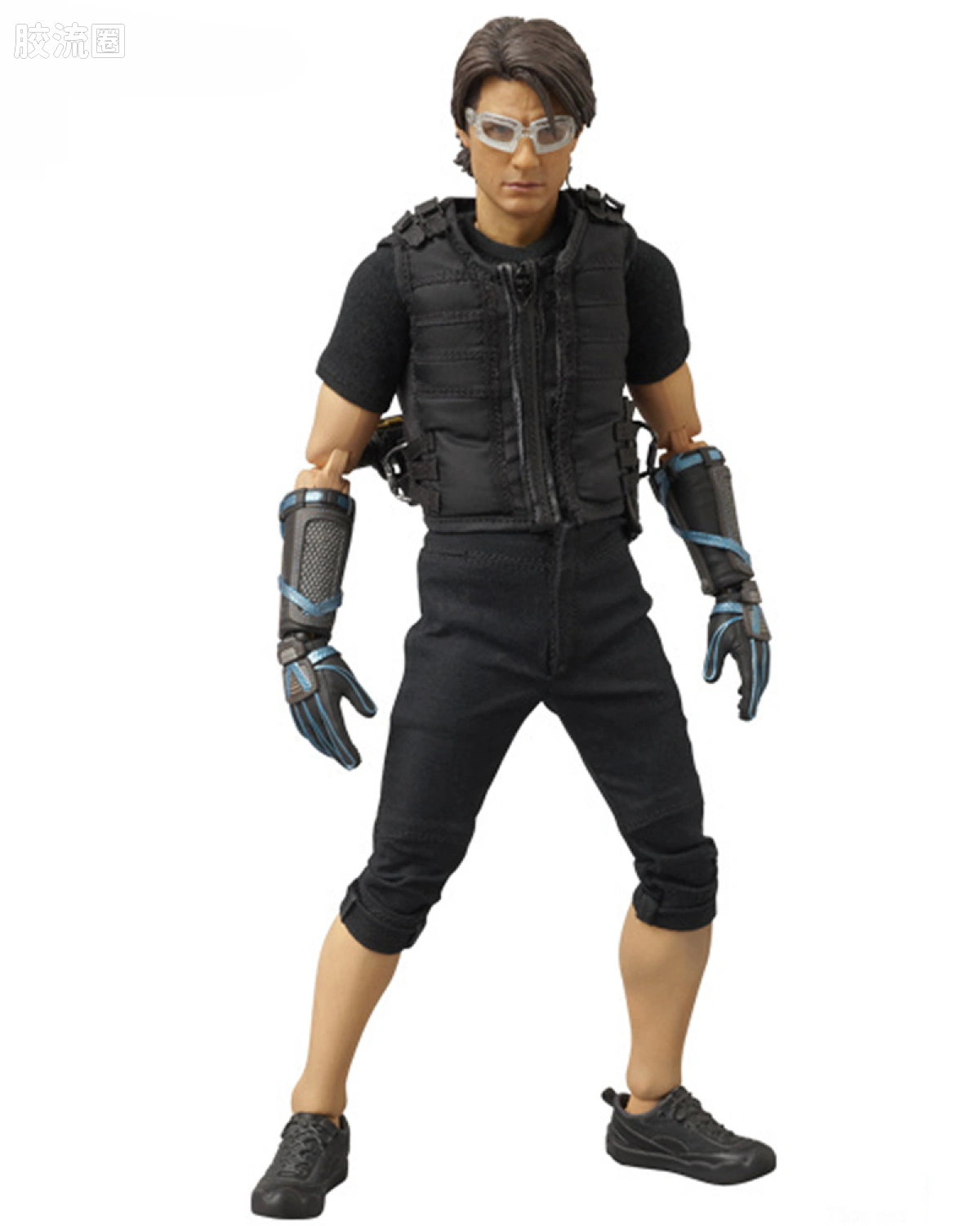 ETHAN HUNT