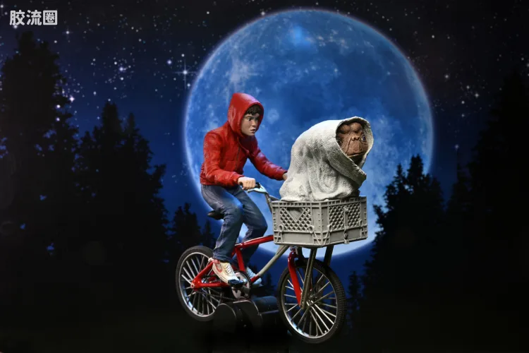 NECA 7寸可动人形系列 普通版 Elliott & E.T. on Bicycle