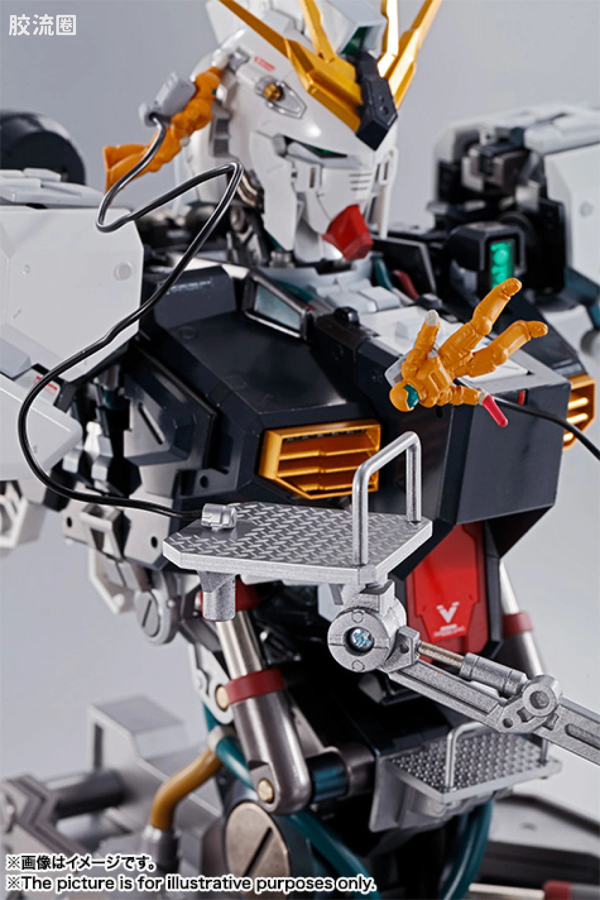 万代 大比例胸像系列 FORMANIA EX  RX-93  ν高达 - 图片