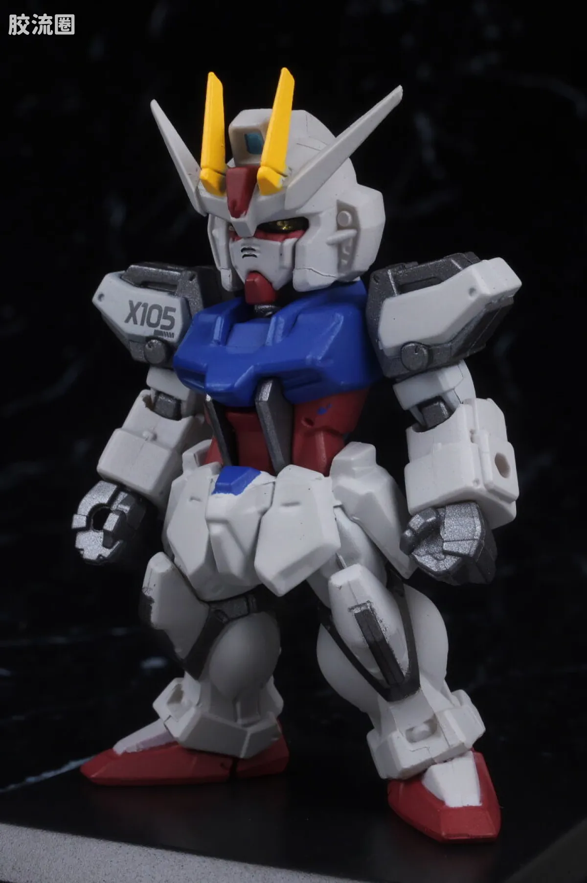 新FW系列食玩 GUNDAM CONVERGE CORE 强袭高达 全武器套装 - 图片