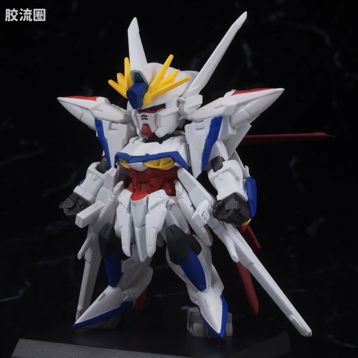 新FW系列食玩 GUNDAM CONVERGE CORE 强袭高达 全武器套装 - 图片