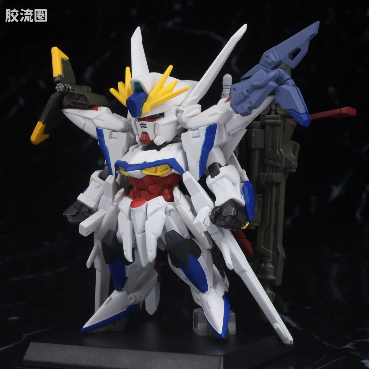 新FW系列食玩 GUNDAM CONVERGE CORE 强袭高达 全武器套装 - 图片