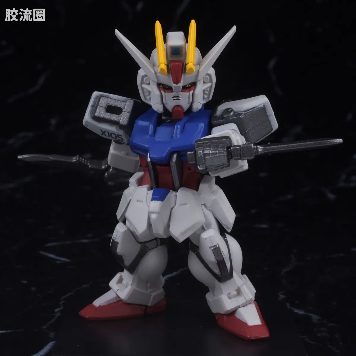 新FW系列食玩 GUNDAM CONVERGE CORE 强袭高达 全武器套装 - 图片