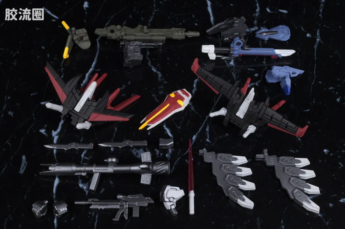 新FW系列食玩 GUNDAM CONVERGE CORE 强袭高达 全武器套装 - 图片