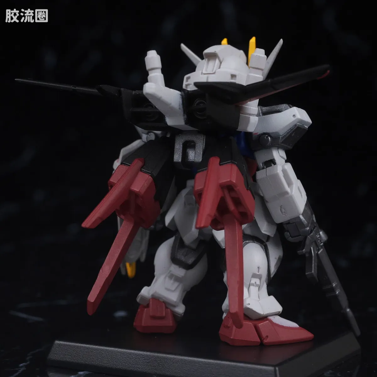 新FW系列食玩 GUNDAM CONVERGE CORE 强袭高达 全武器套装 - 图片