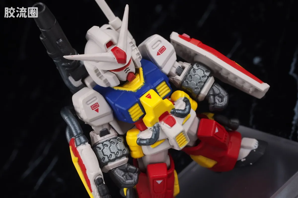 新FW系列食玩 GUNDAM CONVERGE CORE 完美高达＆完美吉恩号套装 - 图片