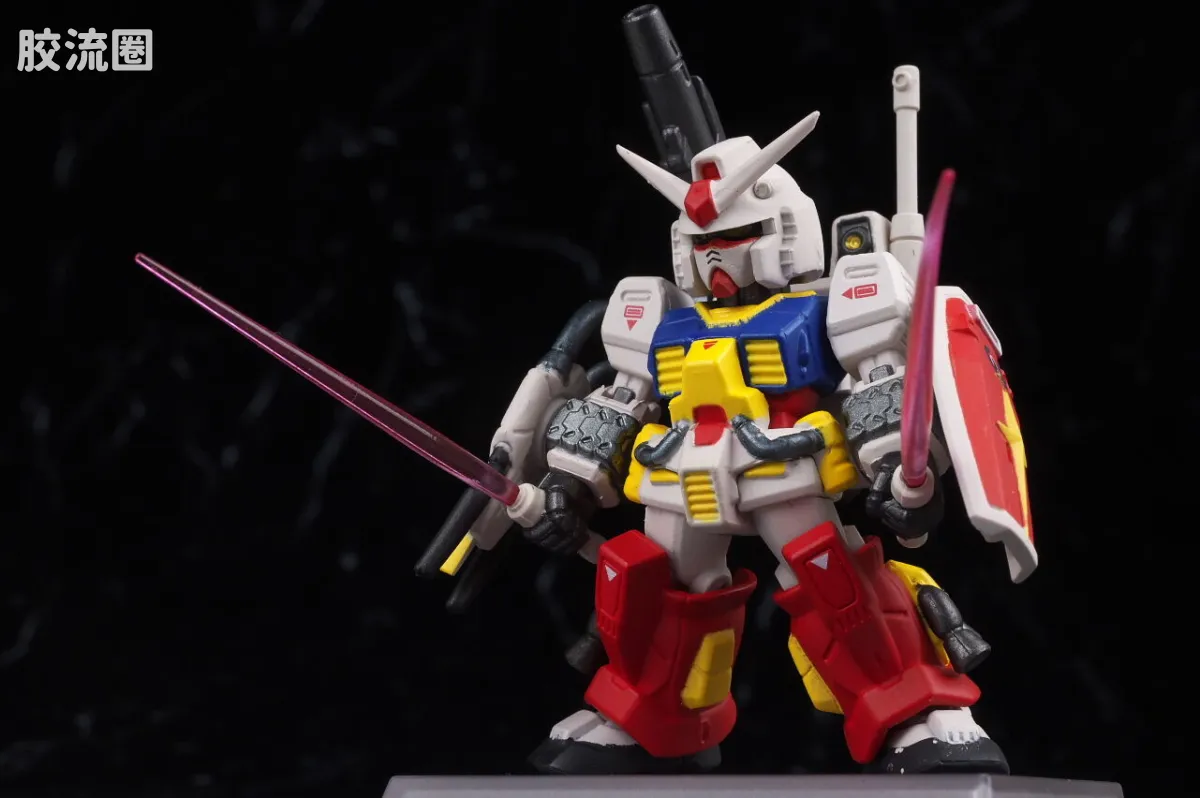 新FW系列食玩 GUNDAM CONVERGE CORE 完美高达＆完美吉恩号套装 - 图片