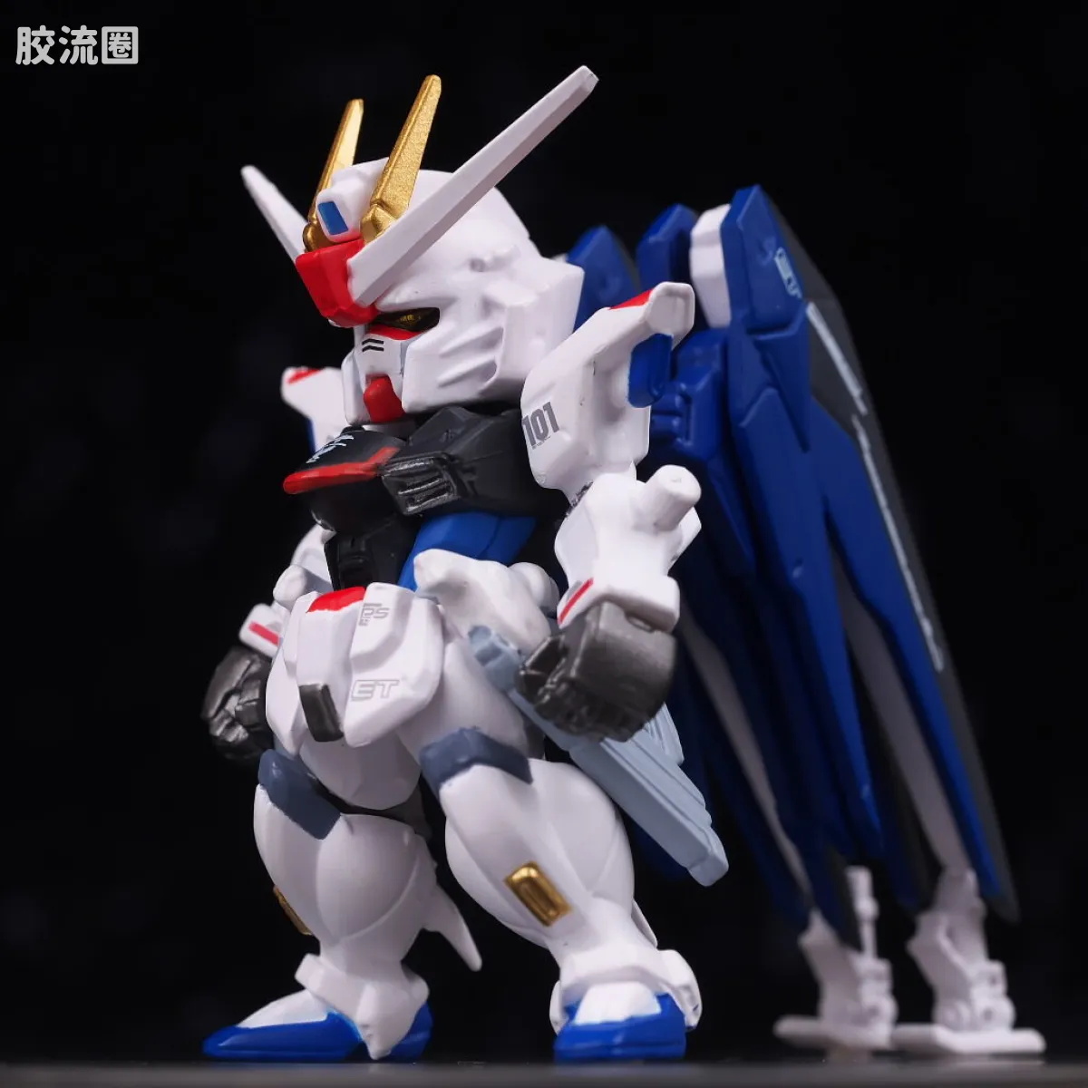 新FW系列食玩 GUNDAM CONVERGE CORE 自由高达(高达中国计划版) - 图片