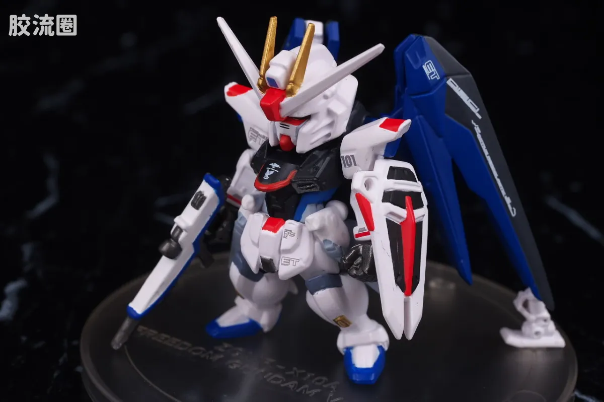 新FW系列食玩 GUNDAM CONVERGE CORE 自由高达(高达中国计划版) - 图片