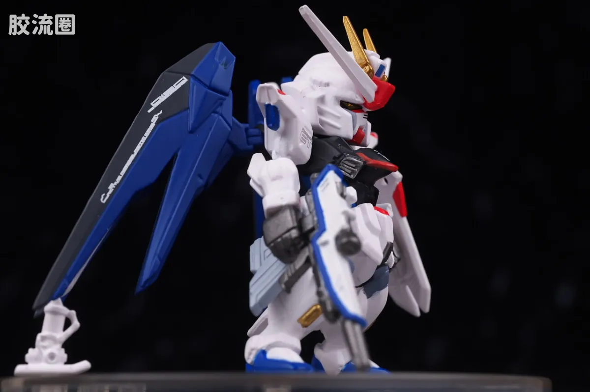 新FW系列食玩 GUNDAM CONVERGE CORE 自由高达(高达中国计划版) - 图片