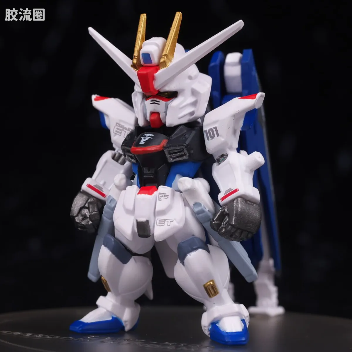 新FW系列食玩 GUNDAM CONVERGE CORE 自由高达(高达中国计划版) - 图片