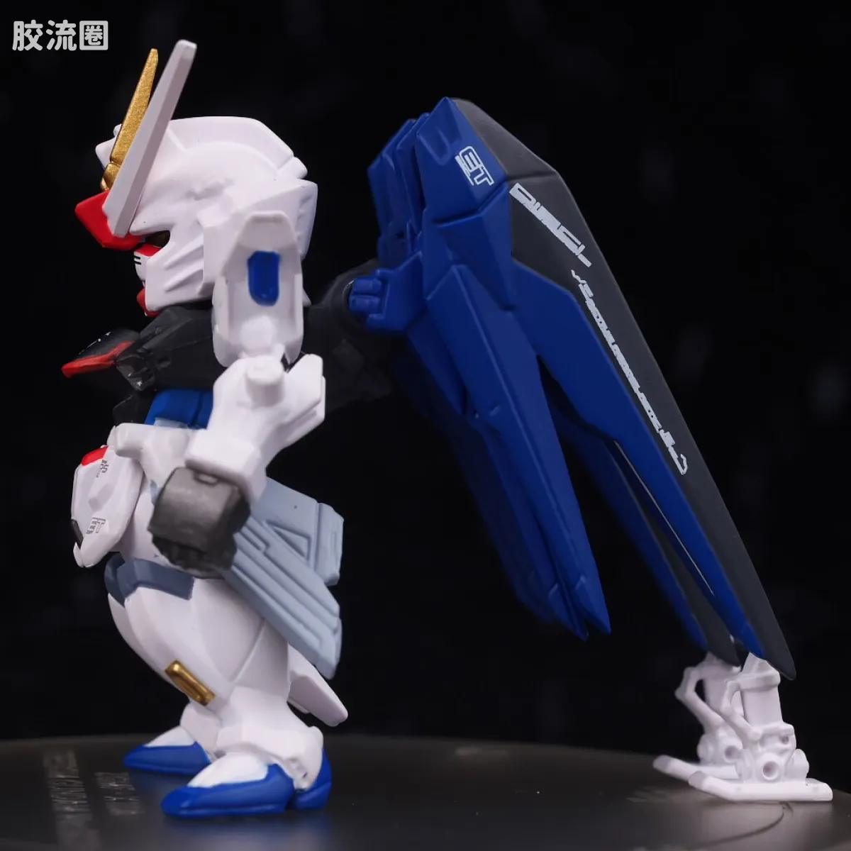新FW系列食玩 GUNDAM CONVERGE CORE 自由高达(高达中国计划版) - 图片