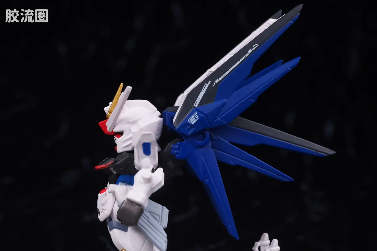 新FW系列食玩 GUNDAM CONVERGE CORE 自由高达(高达中国计划版) - 图片