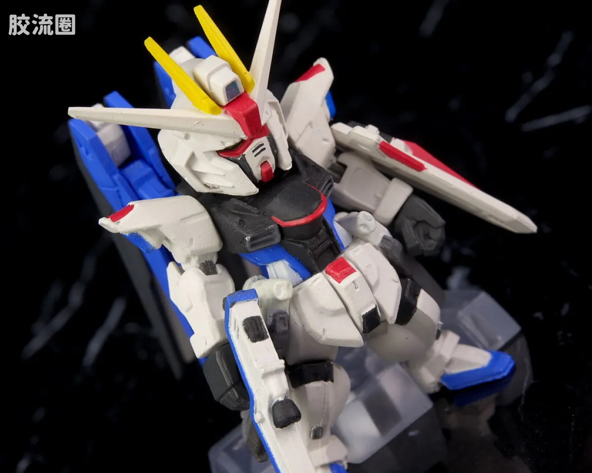 新FW系列食玩 GUNDAM CONVERGE SP SP-07 神意高达&自由高达 - 图片
