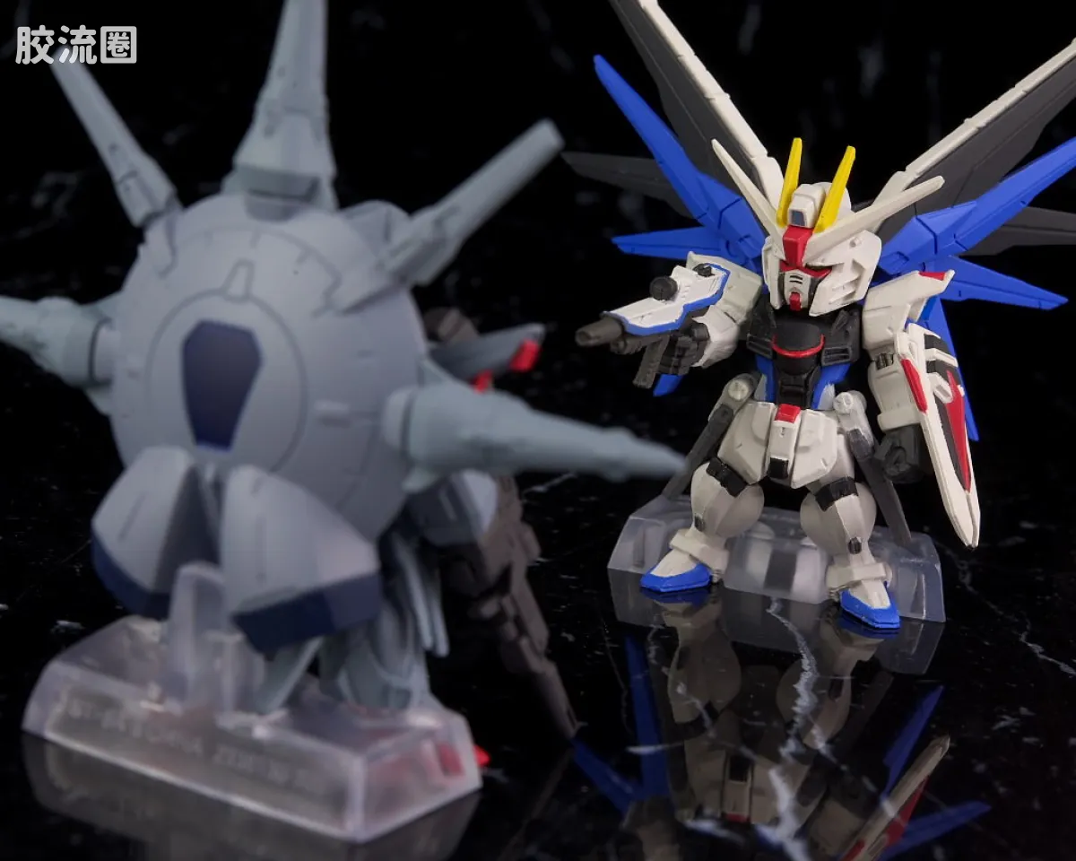 新FW系列食玩 GUNDAM CONVERGE SP SP-07 神意高达&自由高达 - 图片
