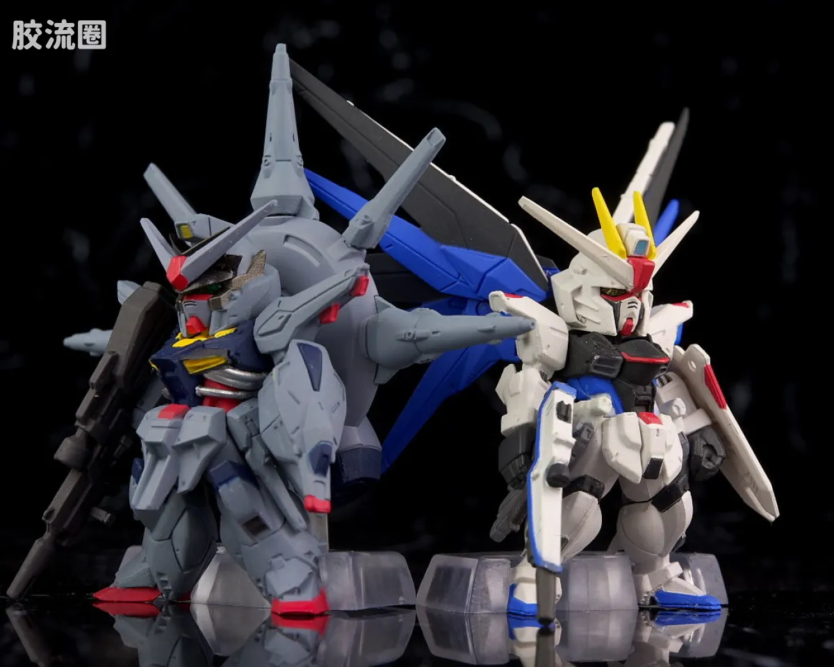 新FW系列食玩 GUNDAM CONVERGE SP SP-07 神意高达&自由高达 - 图片