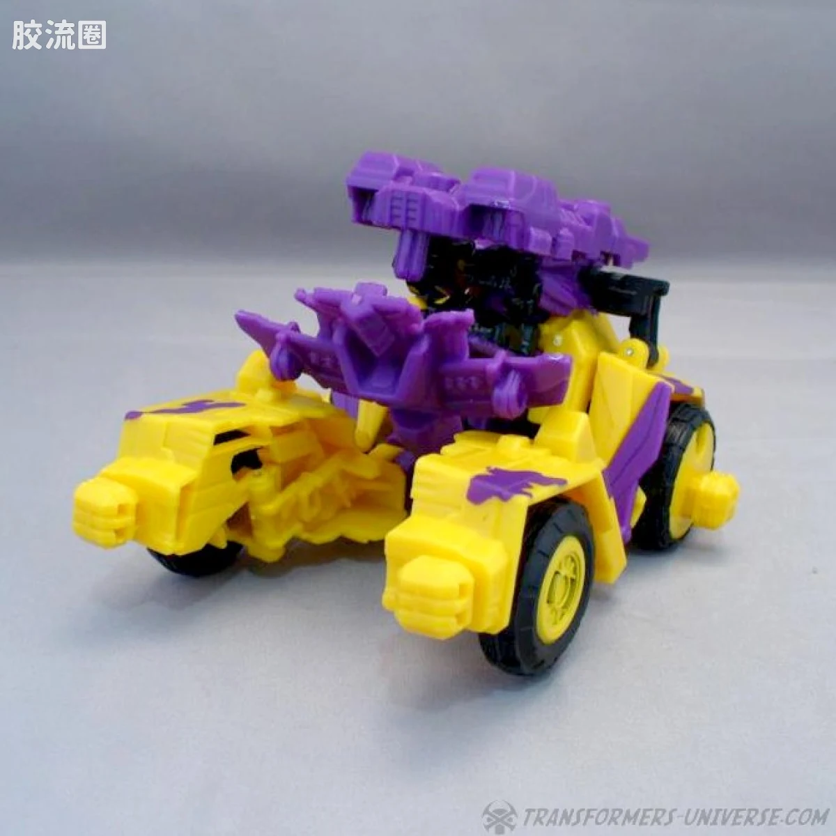 赛博坦陨落&激荡 塞伯坦陨落&激荡30周年 特殊限定 SDCC G2混天豹set - 图片