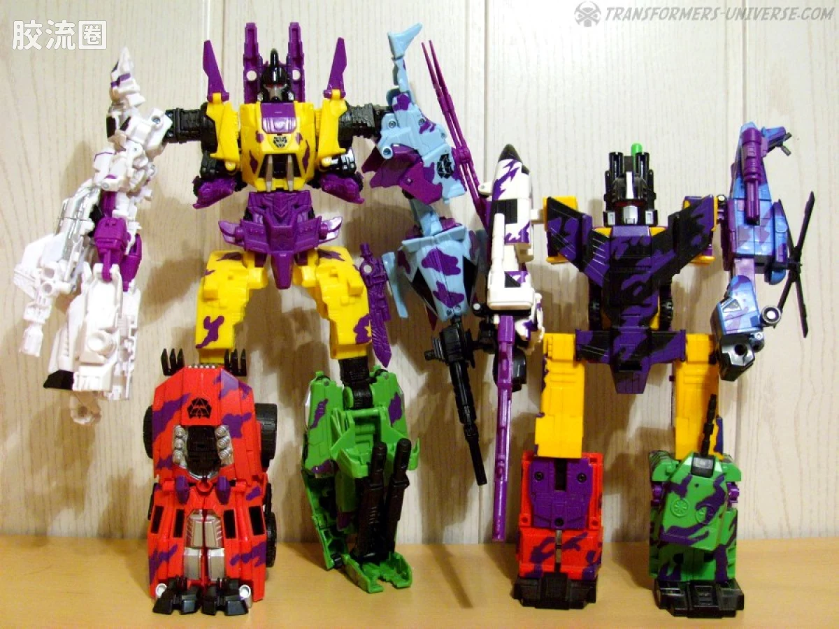 赛博坦陨落&激荡 塞伯坦陨落&激荡30周年 特殊限定 SDCC G2混天豹set - 图片