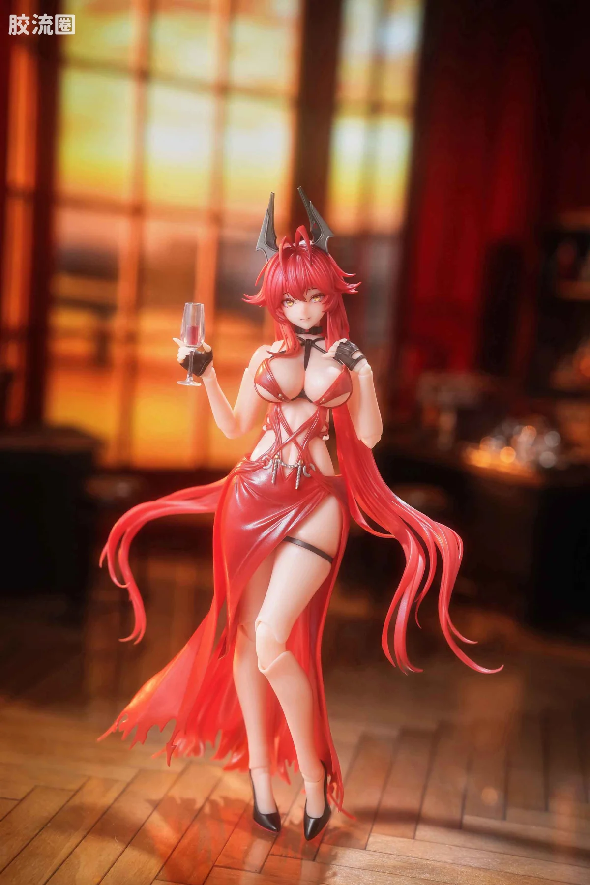蜗之壳 综合手办 1/12可动成品系列 《胜利女神：妮姬》小红帽 - 图片